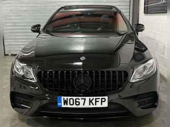 Used Mercedes-Benz E Class 2017 for sale - 76744012: Photo