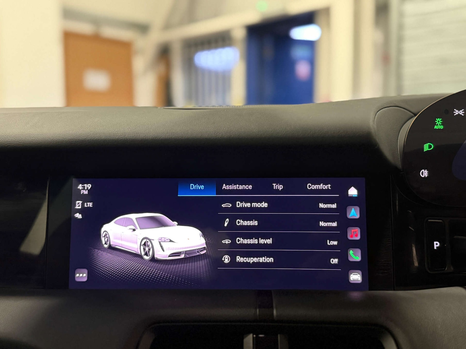 Used Porsche Taycan 2020 for sale - 77413344: Photo 21