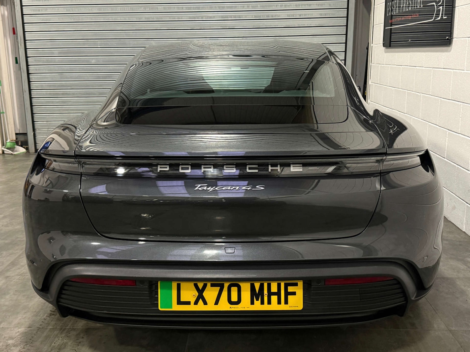 Used Porsche Taycan 2020 for sale - 77413344: Photo 7