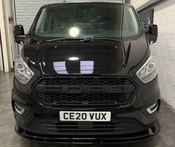 Used Ford Tourneo Custom 2020 for sale - 76313283: Photo 2