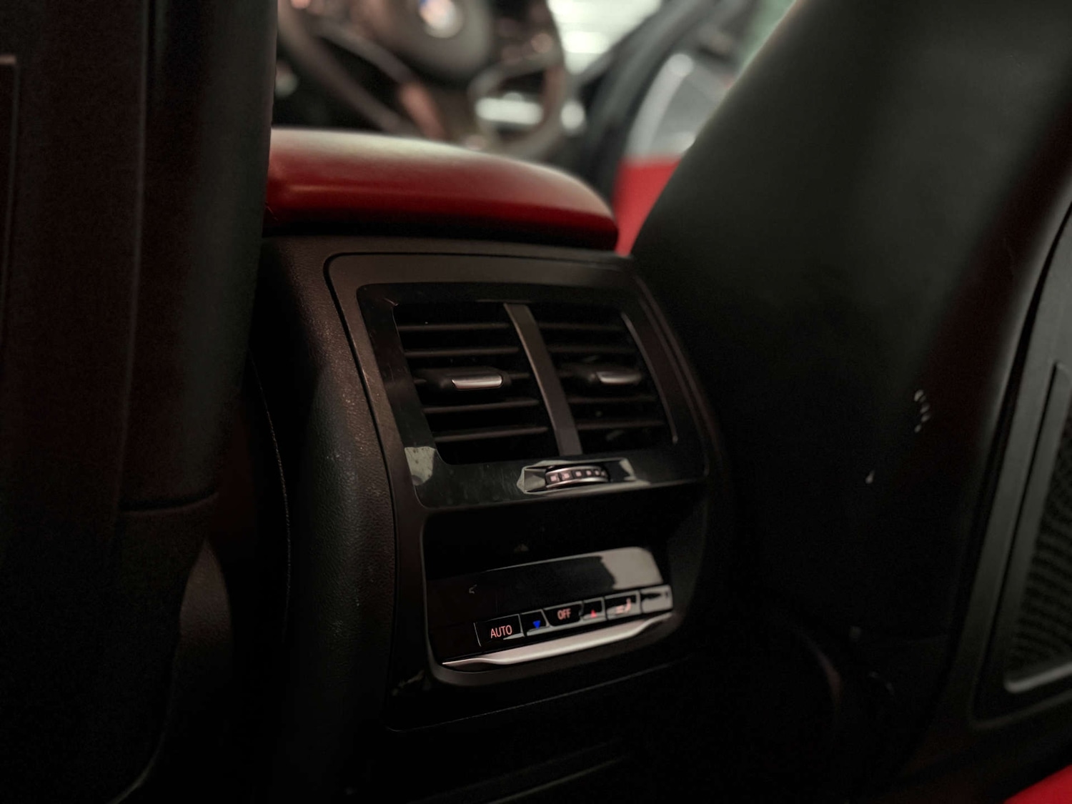 Used BMW X4 2019 for sale - 77558212: Photo 24