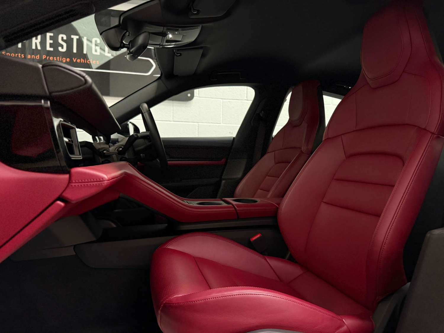 Used Porsche Taycan 2021 for sale - 75992319: Photo 19