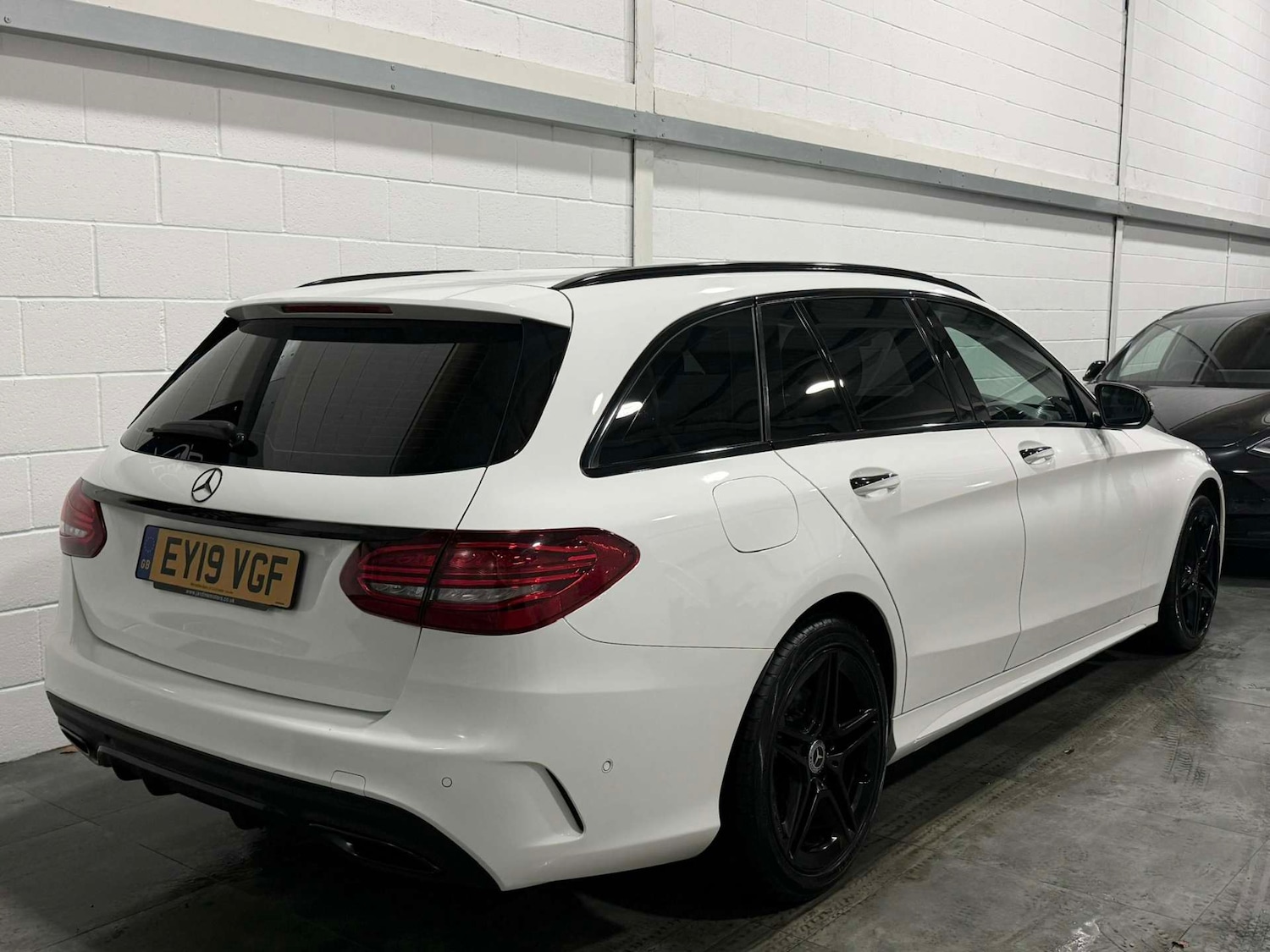 Used Mercedes-Benz C Class 2019 for sale - 77125193: Photo 6