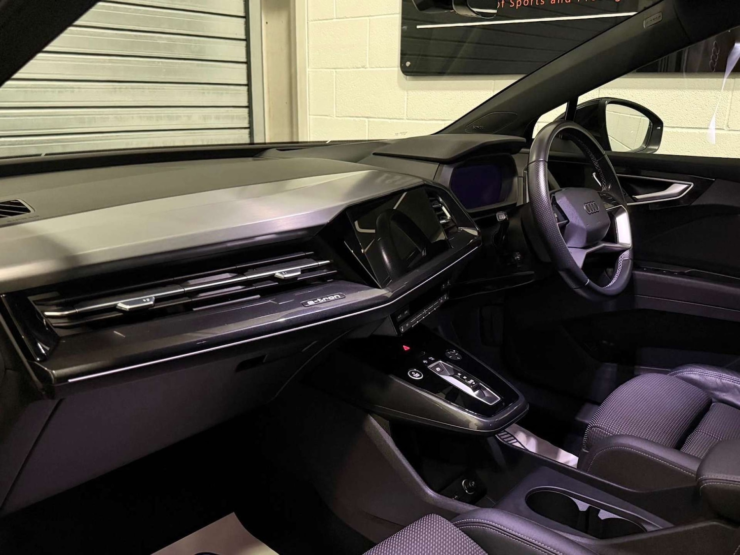 Used Audi Q4 e-tron 2022 for sale - 76767897: Photo 11