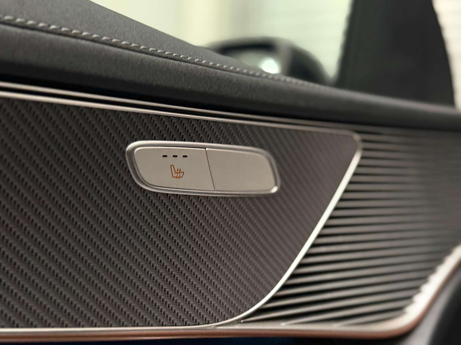 Used Mercedes-Benz EQC 2023 for sale - 78000733: Photo 28