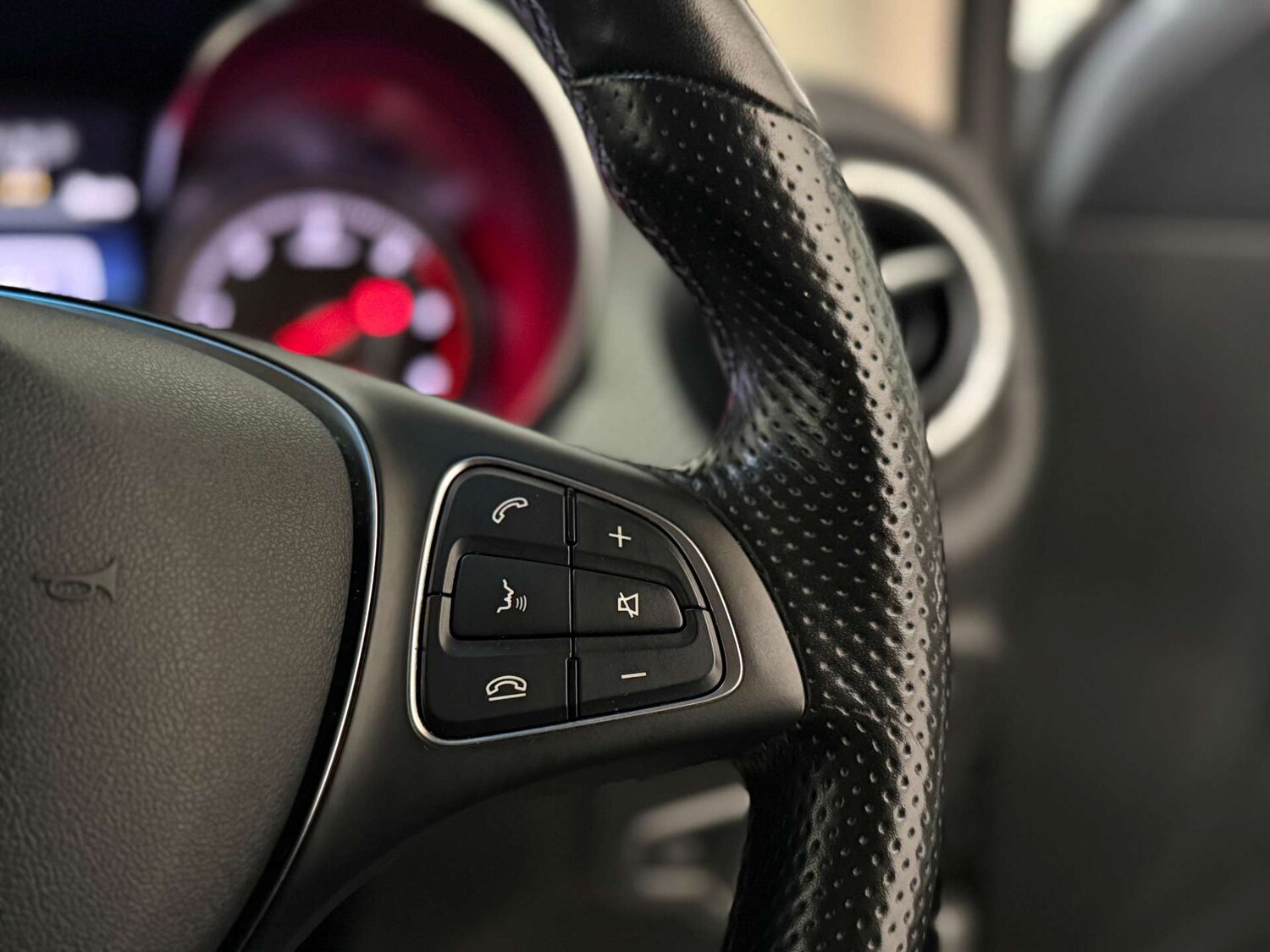 Used Mercedes-Benz X Class 2019 for sale - 77745457: Photo 21