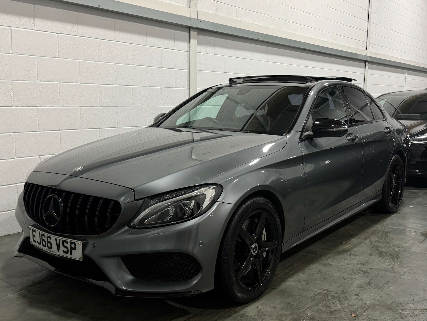 Used Mercedes-Benz C Class 2016 for sale - 77125187: Photo 3