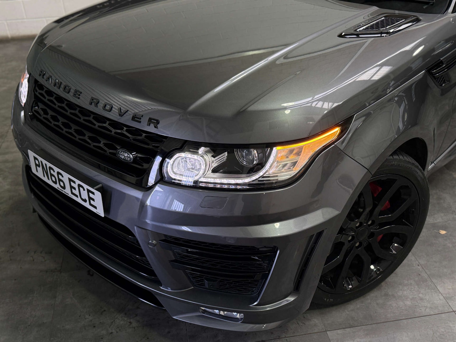 Used Land Rover Range Rover Sport 2016 for sale - 77031684: Photo 11