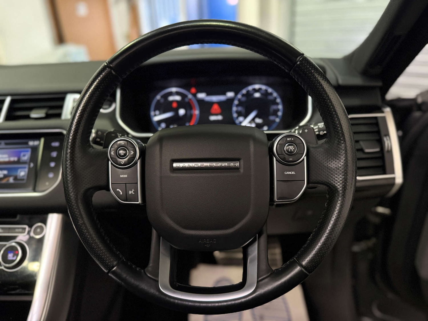 Used Land Rover Range Rover Sport 2016 for sale - 77031684: Photo 13