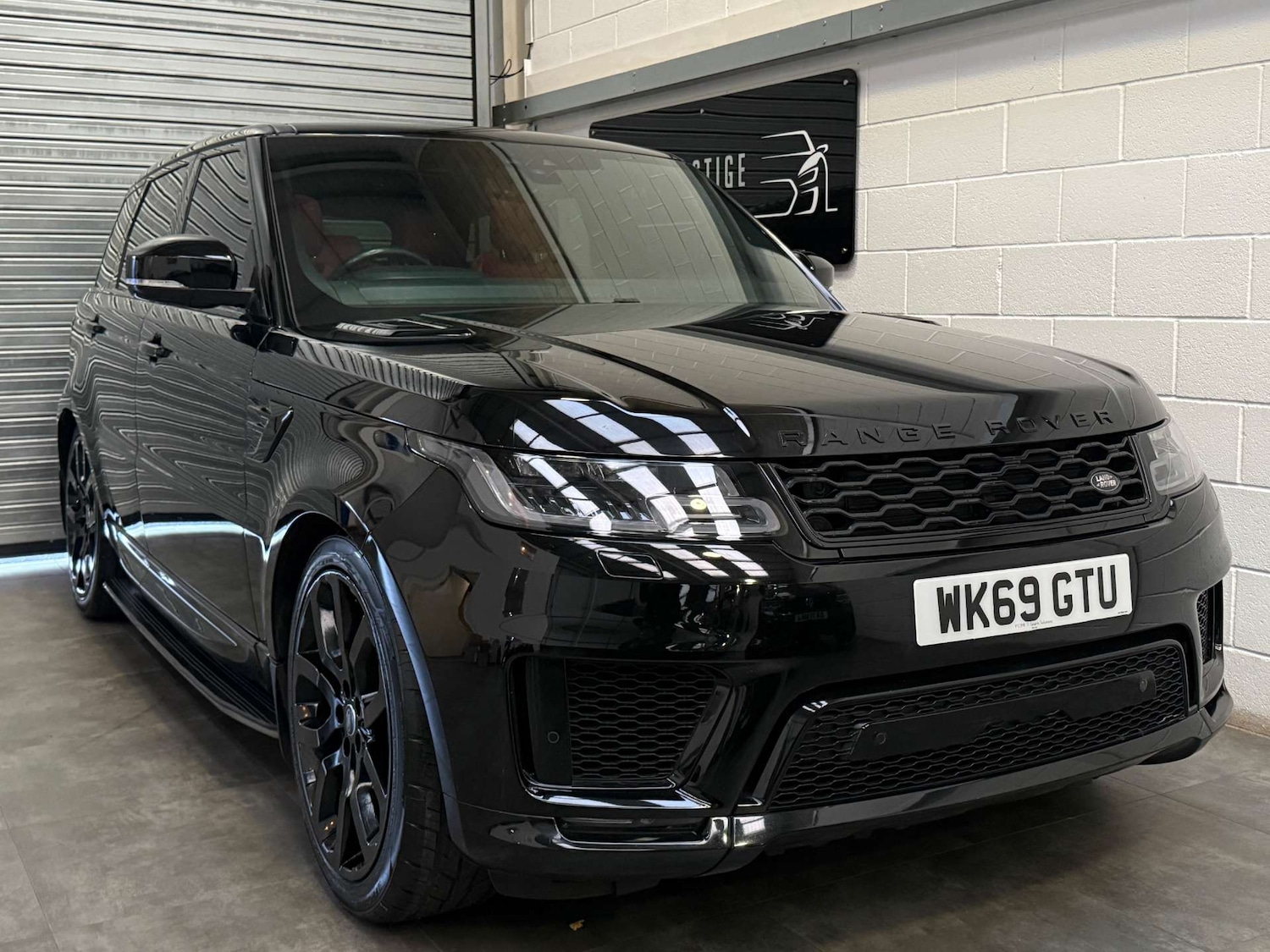 Used Land Rover Range Rover Sport 2019 for sale - 76395522: Photo 1