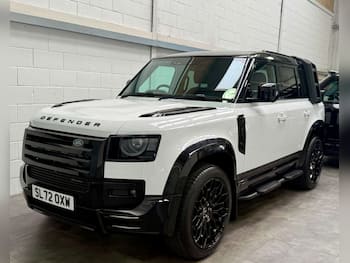 Used Land Rover Defender 2022 for sale - 79556682: Photo
