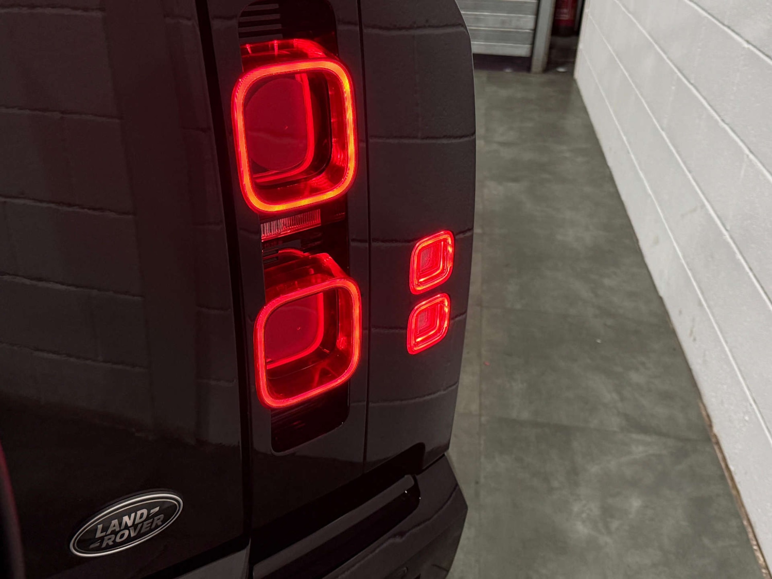 Used Land Rover Defender 2021 for sale - 77315525: Photo 10