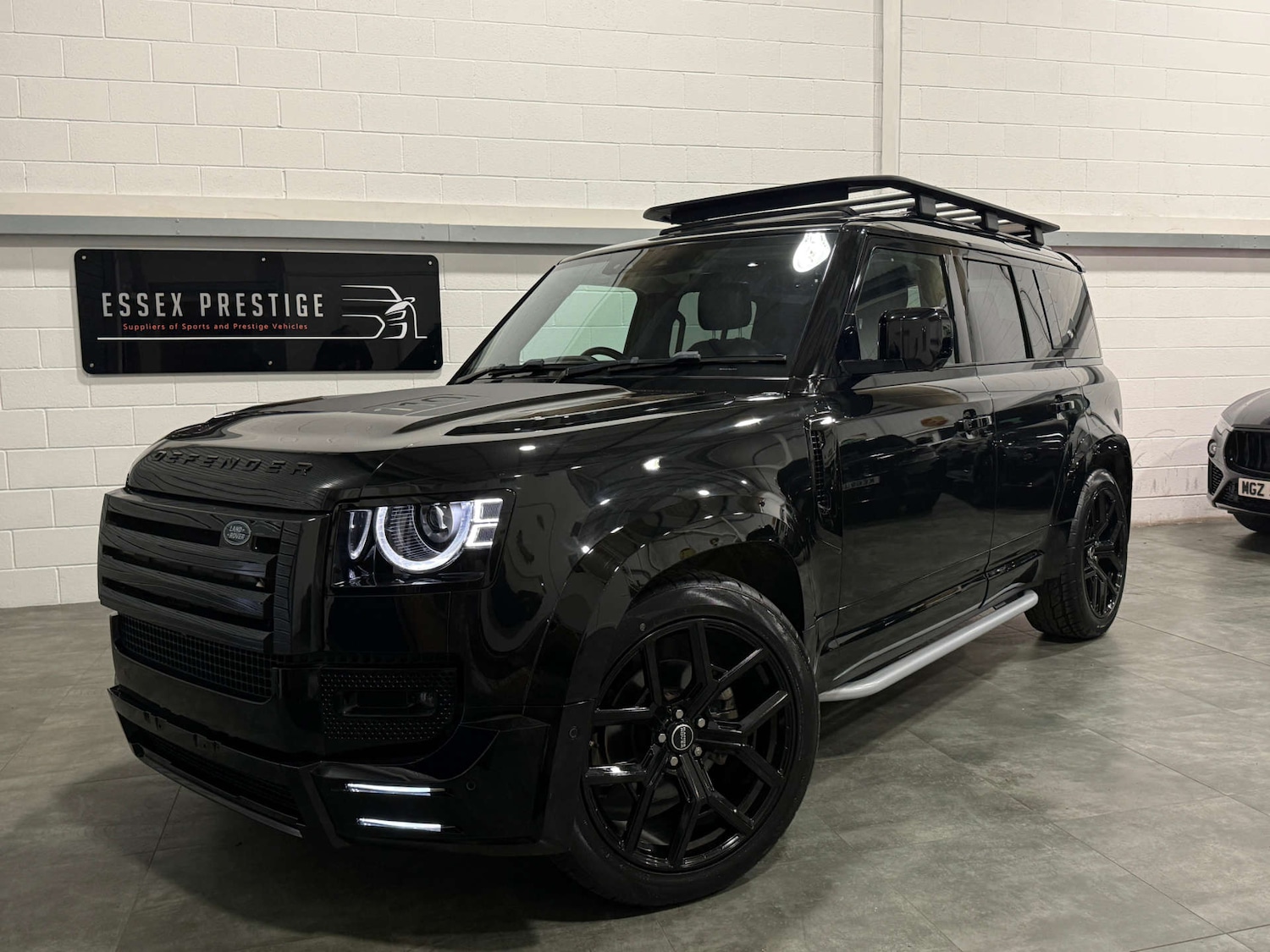 Used Land Rover Defender 2021 for sale - 77315525: Photo 9