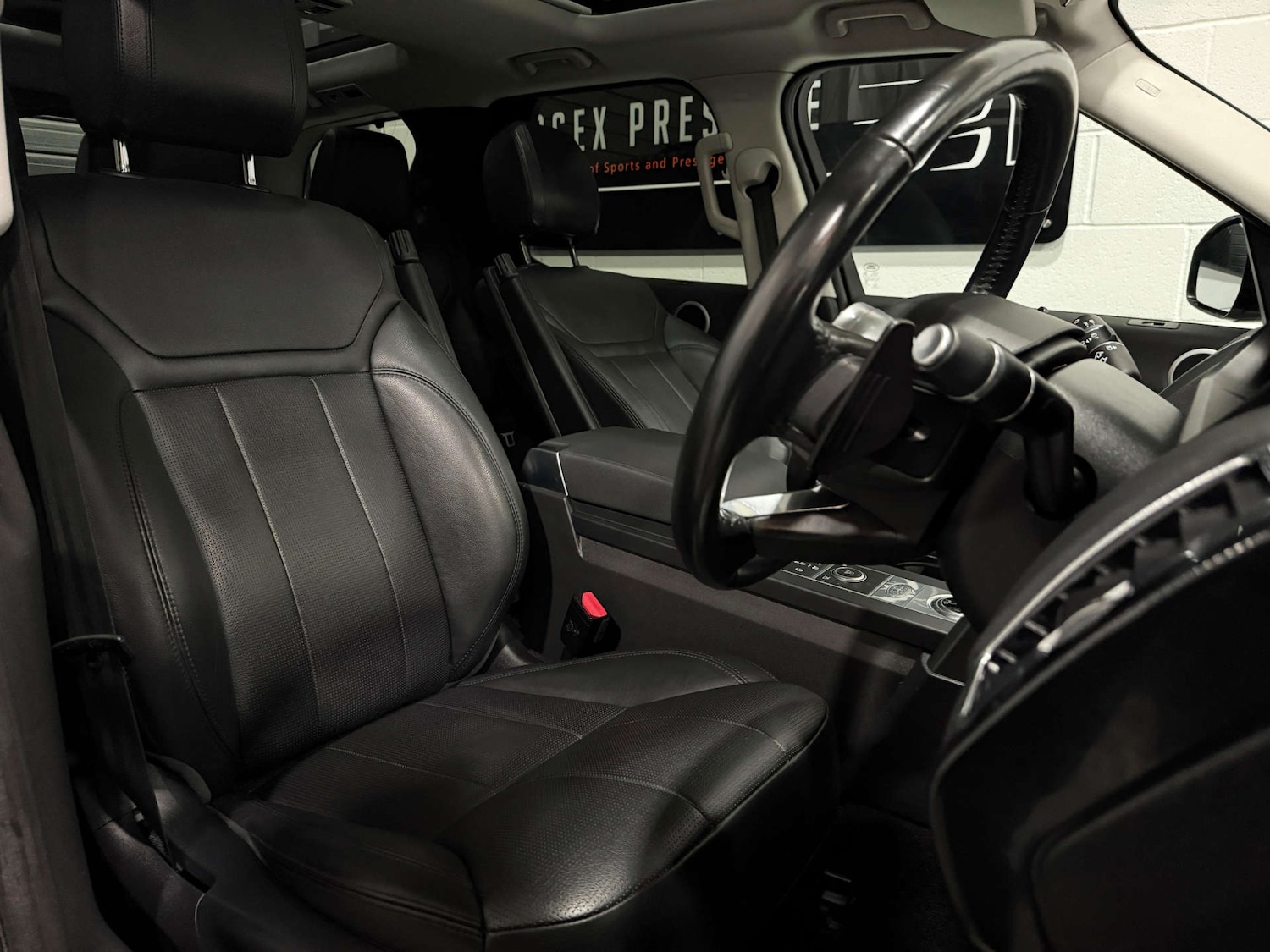 Used Land Rover Discovery 2020 for sale - 77132827: Photo 15