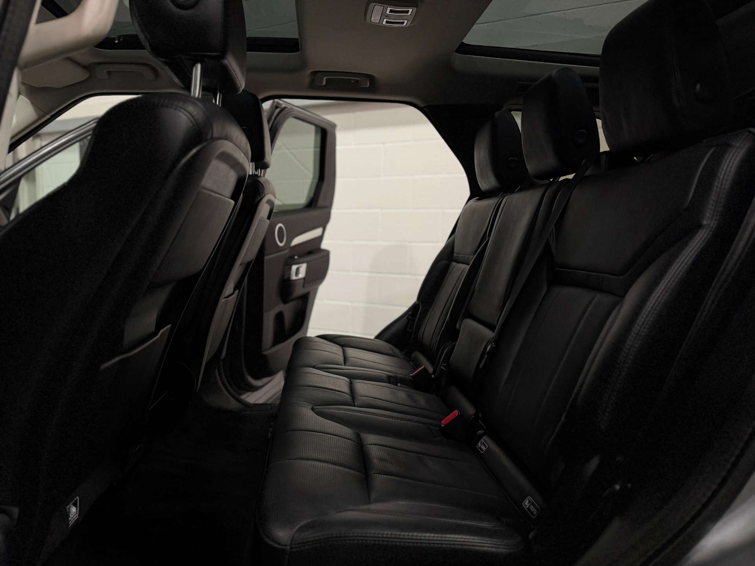 Used Land Rover Discovery 2020 for sale - 77132827: Photo 18