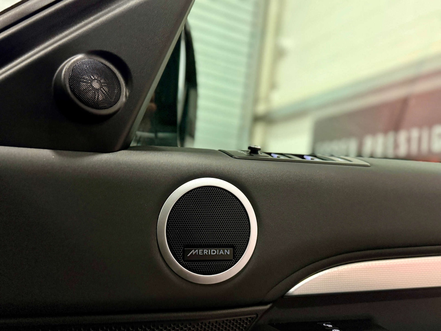 Used Land Rover Discovery 2020 for sale - 77132827: Photo 20