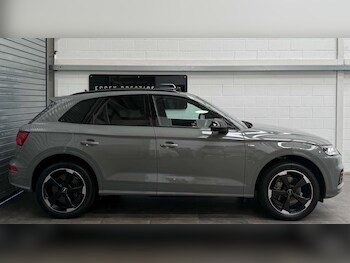 Used Audi Q5 2020 for sale - 78343785: Photo