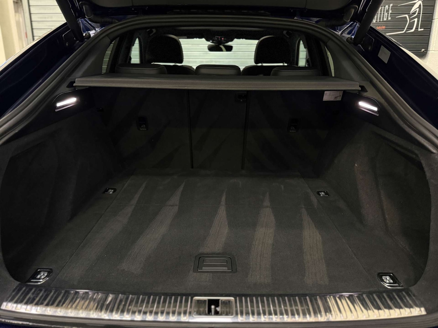 Used Audi e-tron 2020 for sale - 77168074: Photo 32