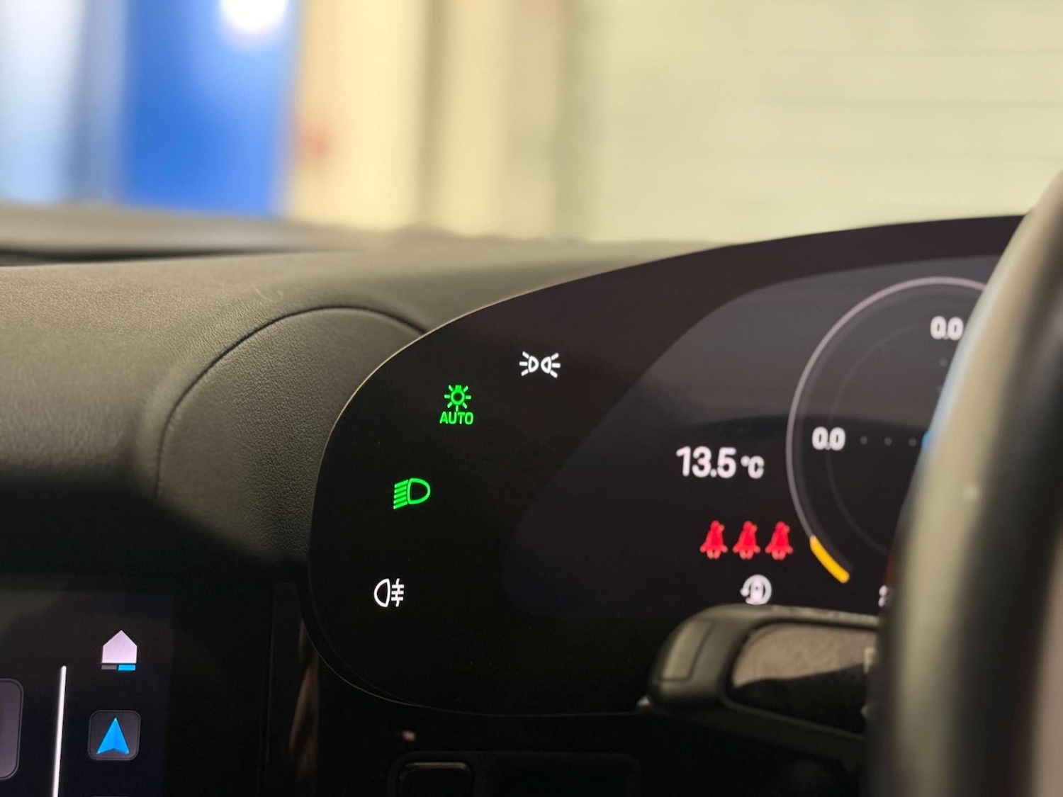 Used Porsche Taycan 2022 for sale - 77765805: Photo 27