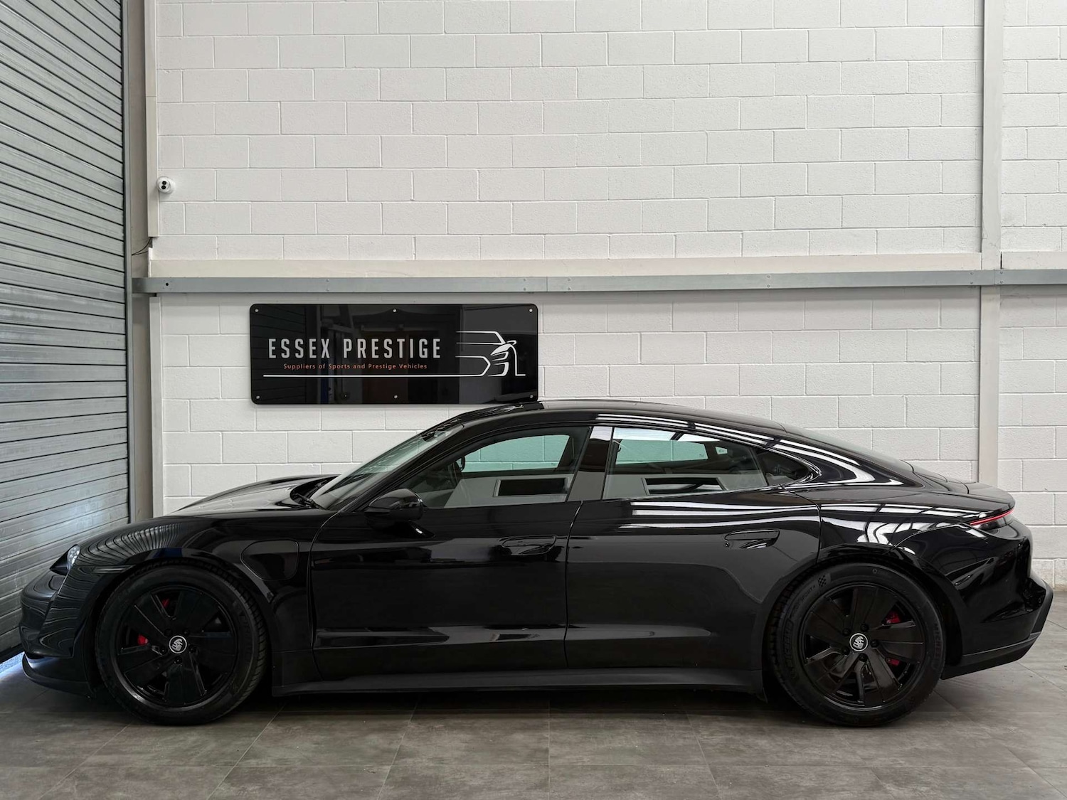 Used Porsche Taycan 2022 for sale - 77765805: Photo 4