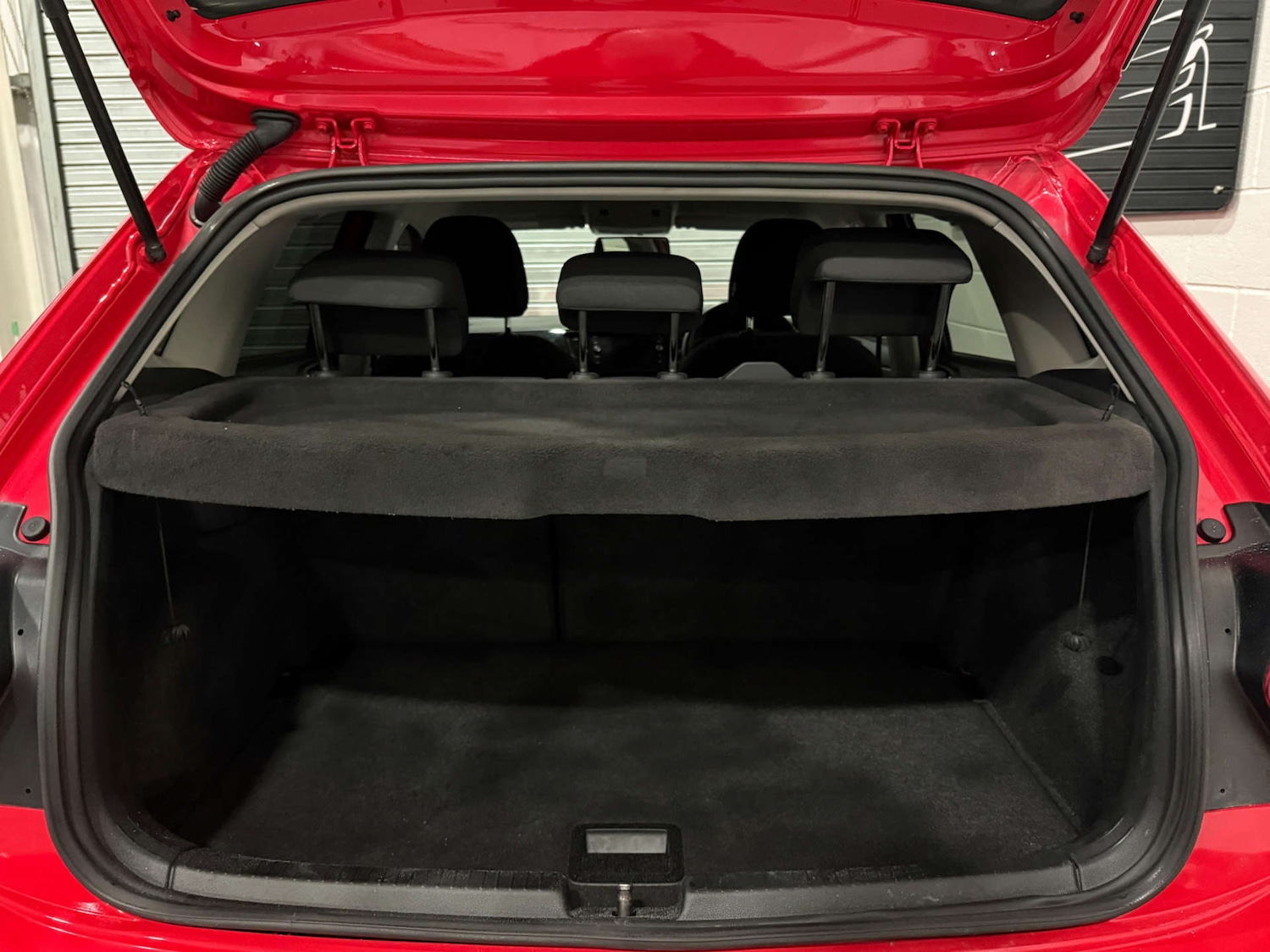 Used Volkswagen Polo 2019 for sale - 77372540: Photo 18