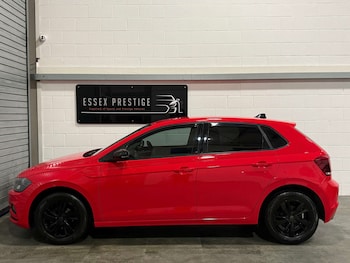 Used Volkswagen Polo 2019 for sale - 77372540: Photo