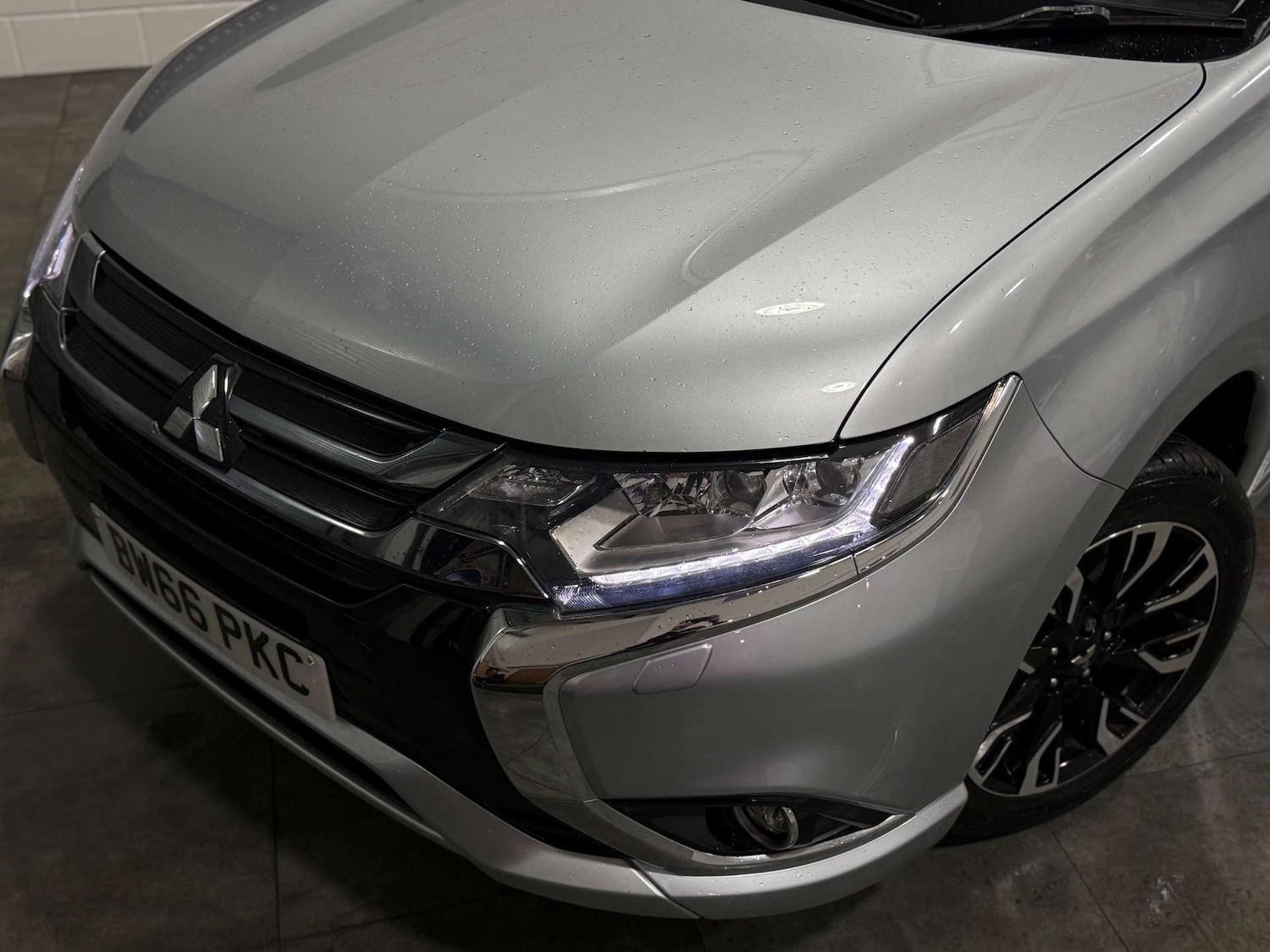 Used Mitsubishi Outlander 2017 for sale - 77187819: Photo 11