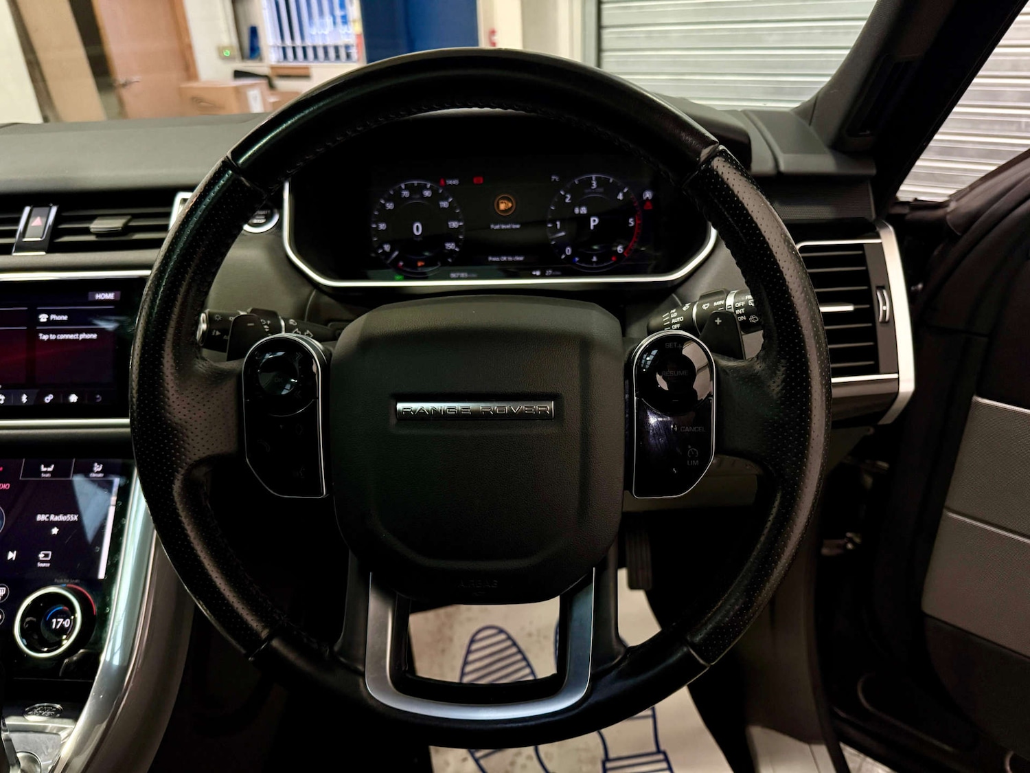 Used Land Rover Range Rover Sport 2018 for sale - 76690721: Photo 11