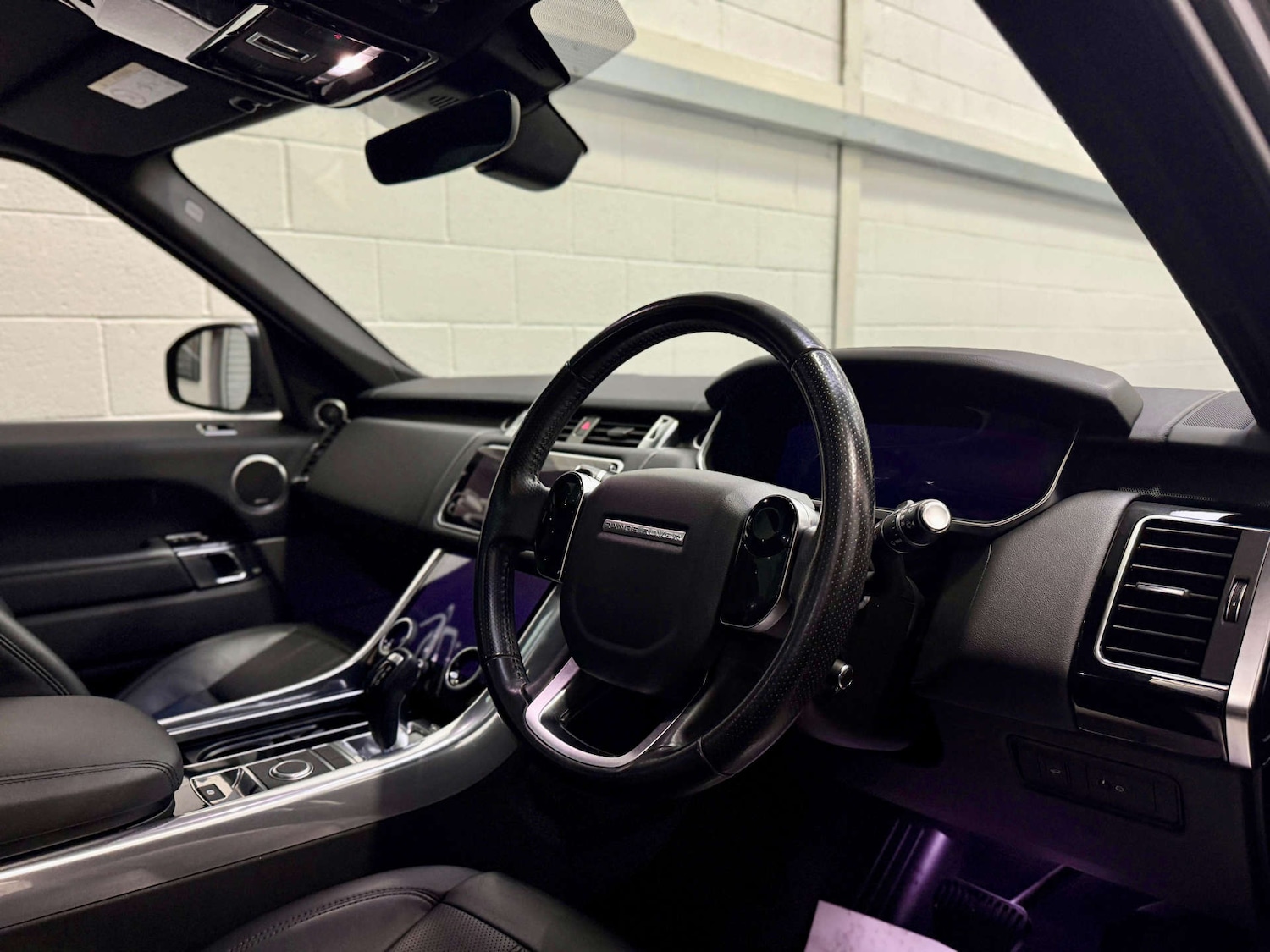 Used Land Rover Range Rover Sport 2018 for sale - 76690721: Photo 12