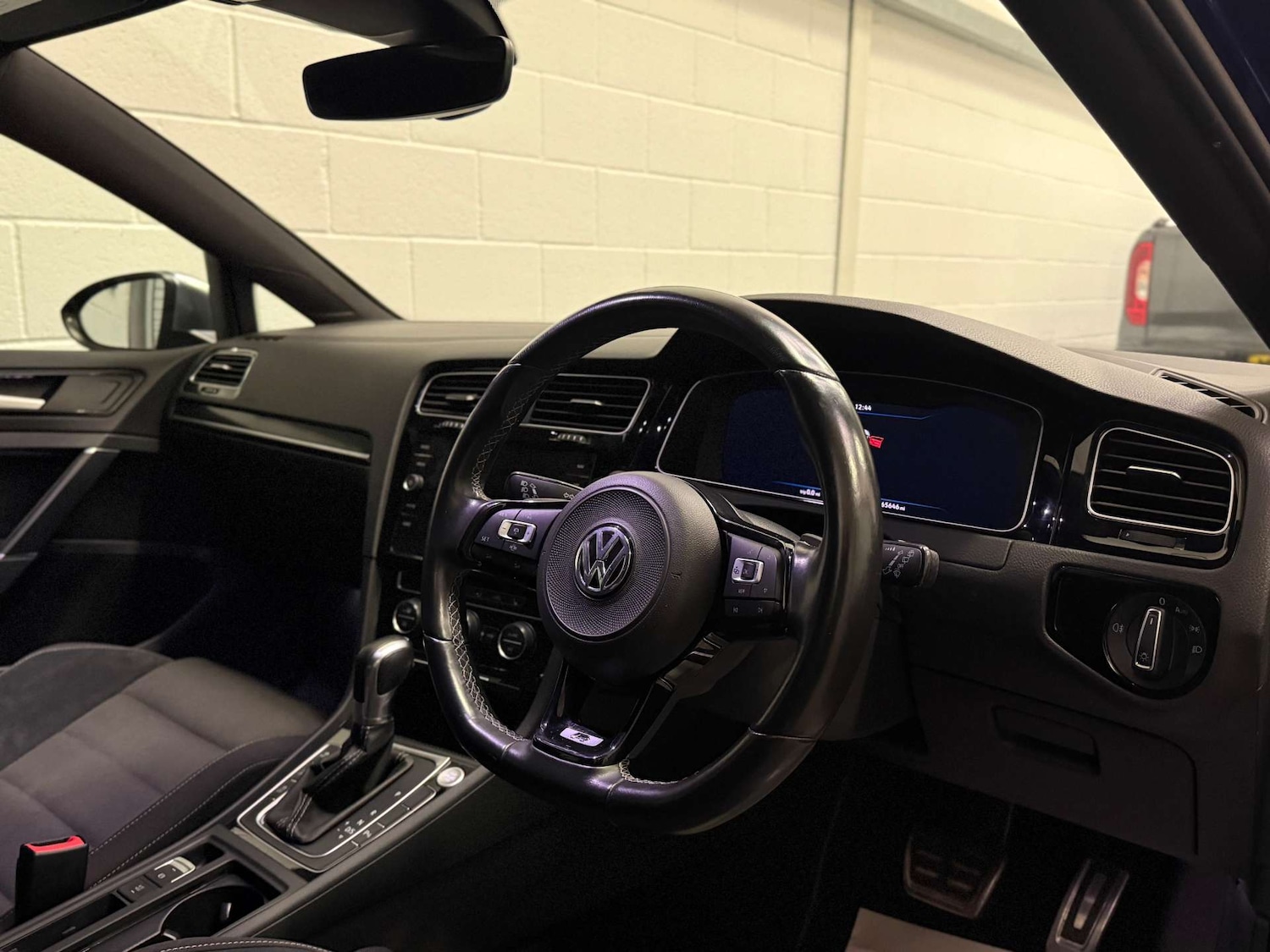 Used Volkswagen Golf 2019 for sale - 77449501: Photo 14