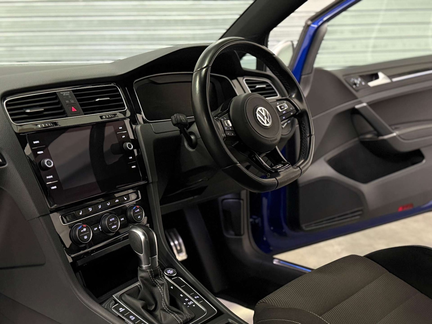 Used Volkswagen Golf 2019 for sale - 77449501: Photo 21