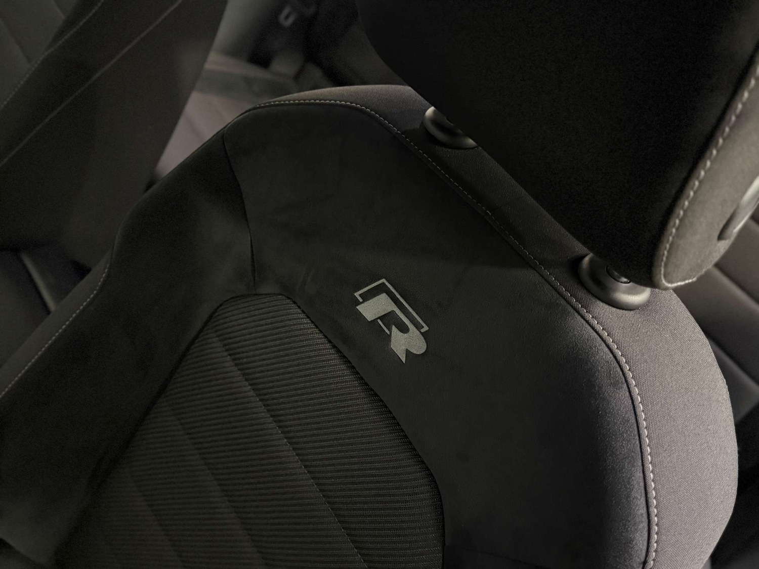 Used Volkswagen Golf 2019 for sale - 77449501: Photo 24