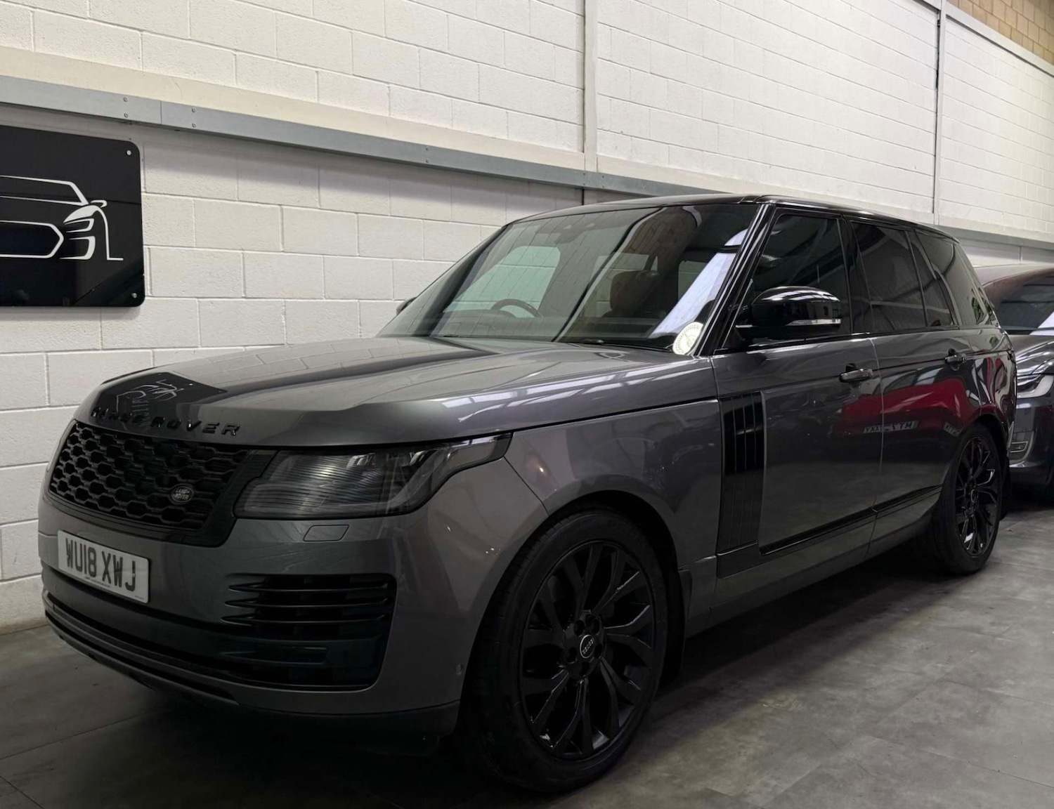 Used Land Rover Range Rover 2018 for sale - 76293365: Photo 3