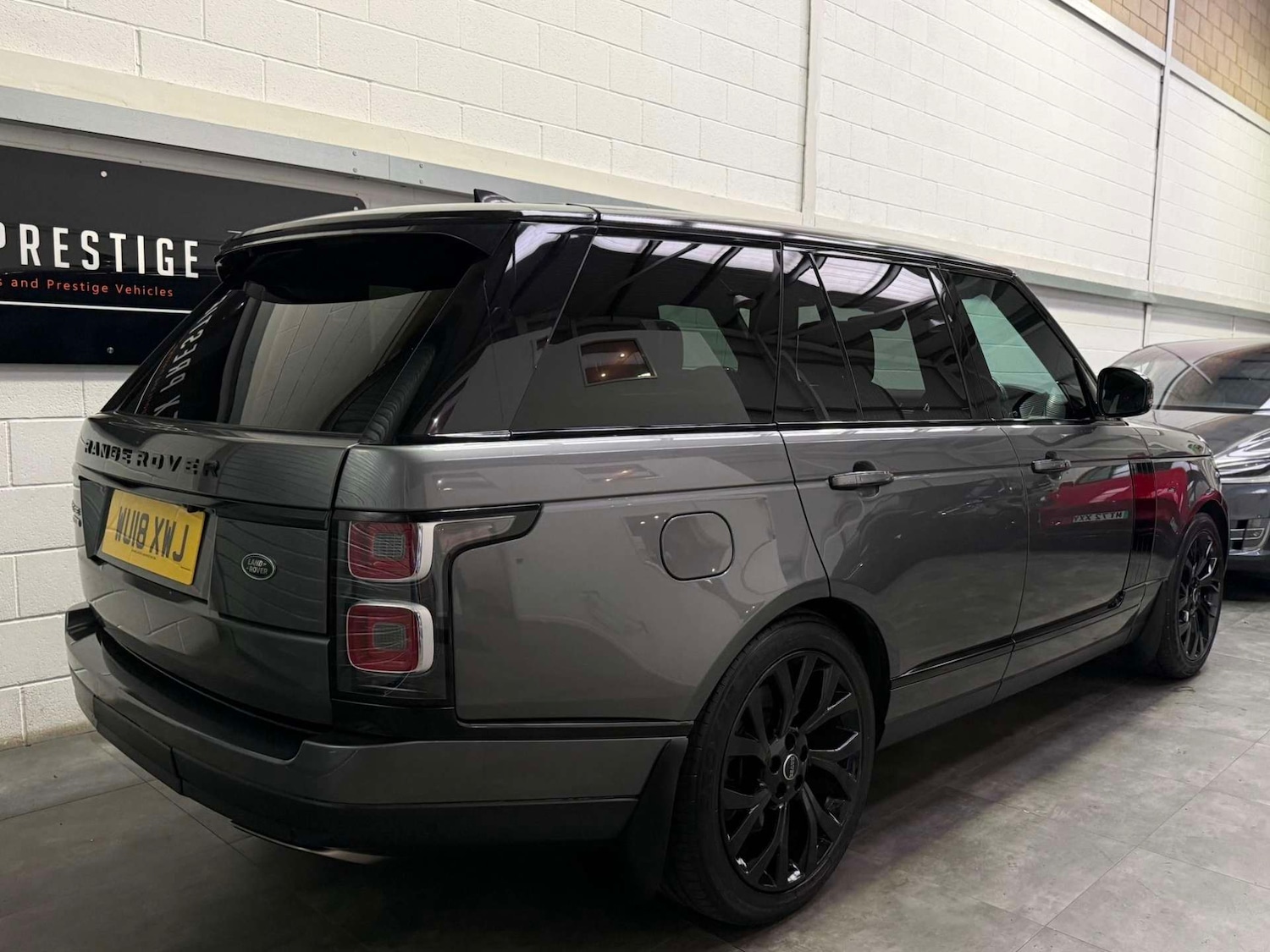 Used Land Rover Range Rover 2018 for sale - 76293365: Photo 6