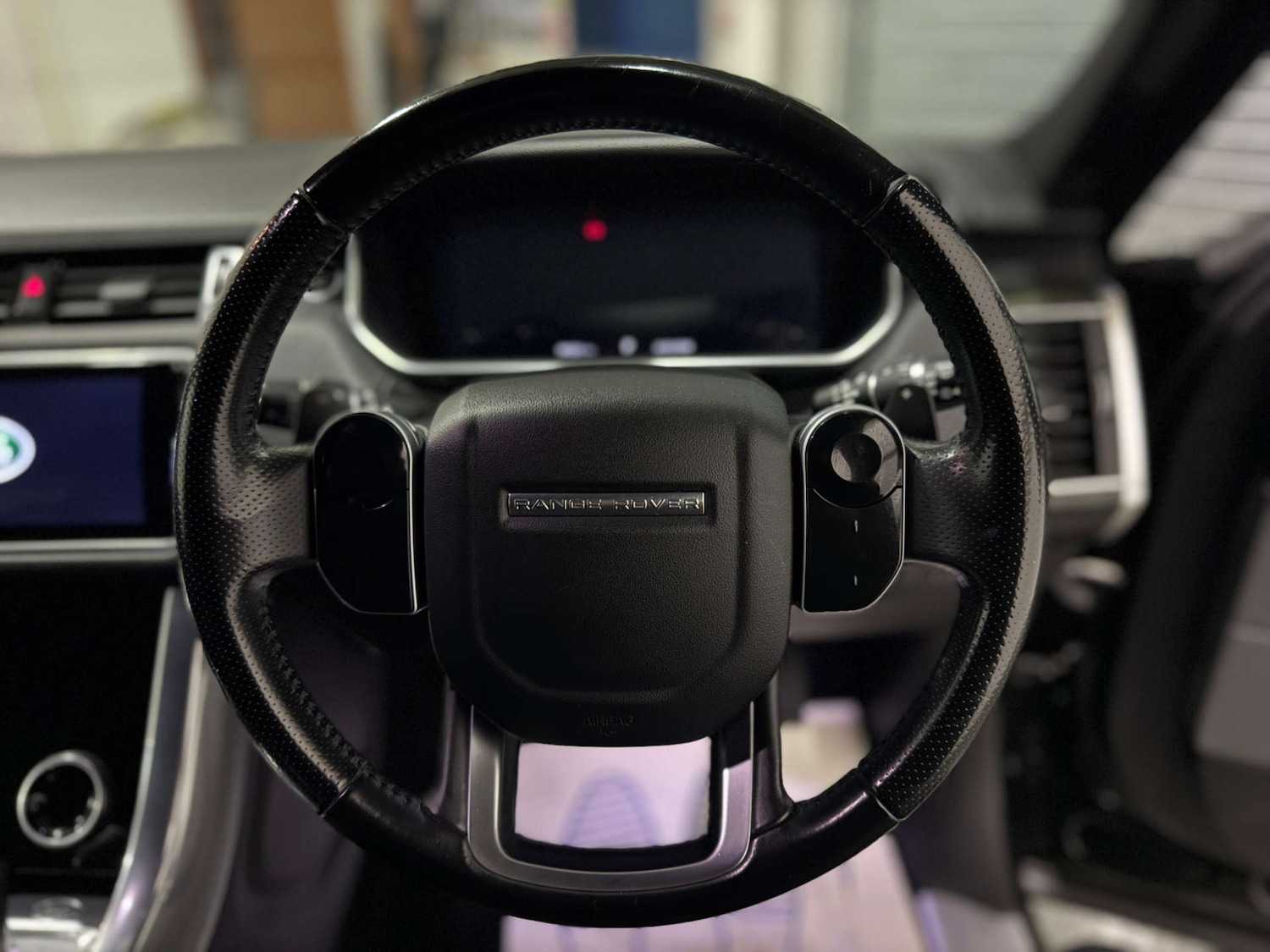 Used Land Rover Range Rover Sport 2018 for sale - 77293000: Photo 14