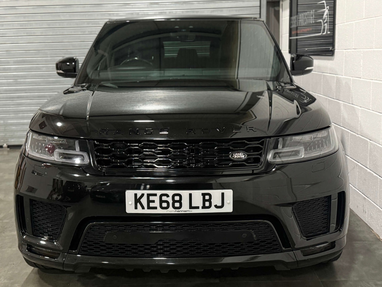 Used Land Rover Range Rover Sport 2018 for sale - 77293000: Photo 2