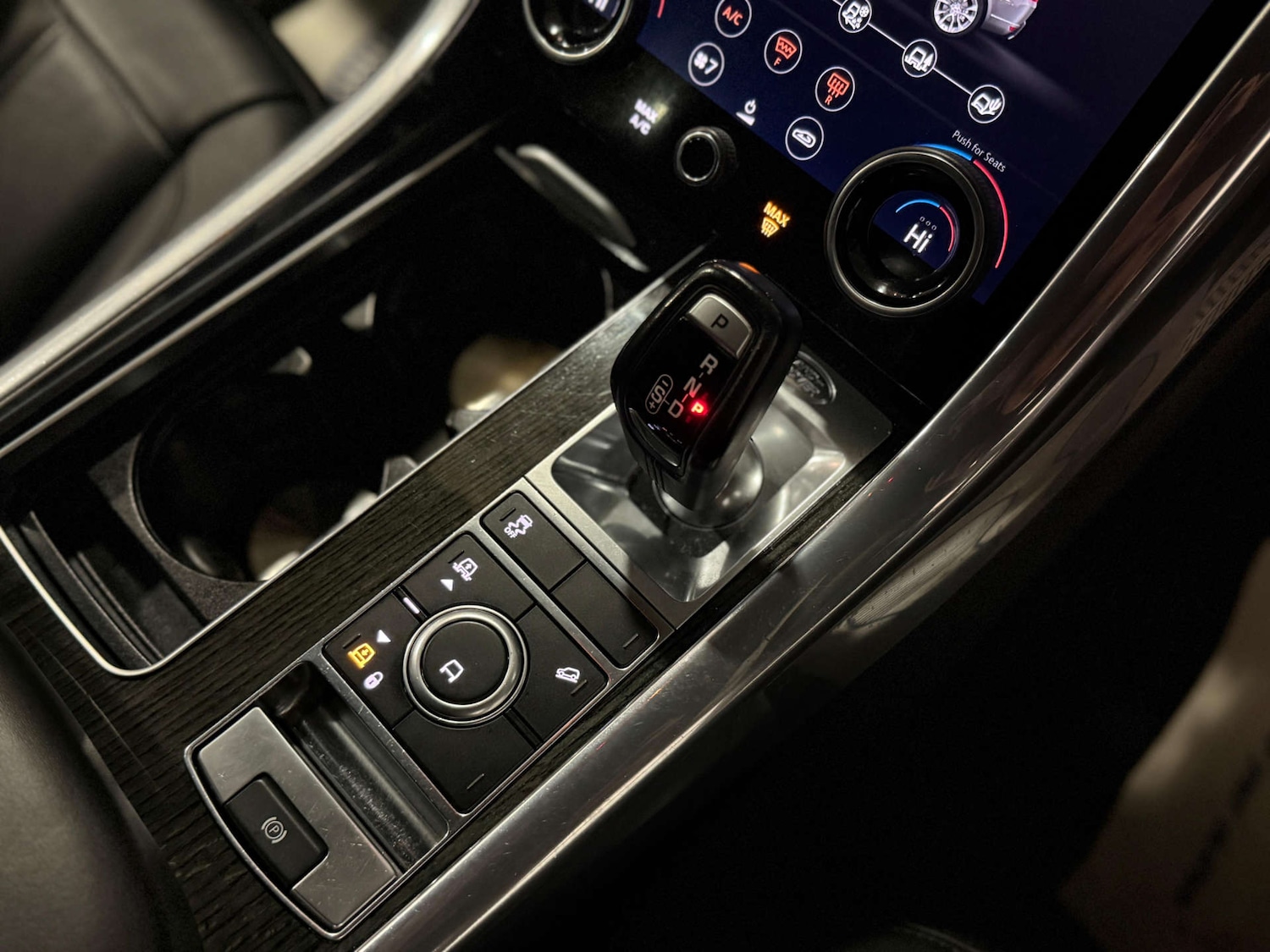 Used Land Rover Range Rover Sport 2018 for sale - 77293000: Photo 21