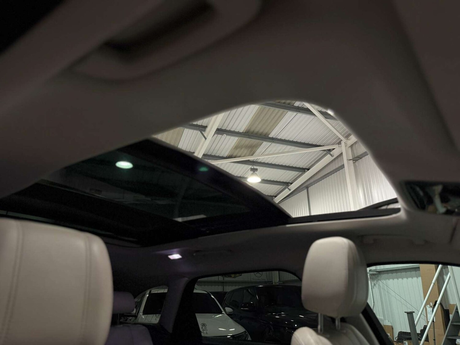 Used Land Rover Range Rover Velar 2017 for sale - 76574593: Photo 19