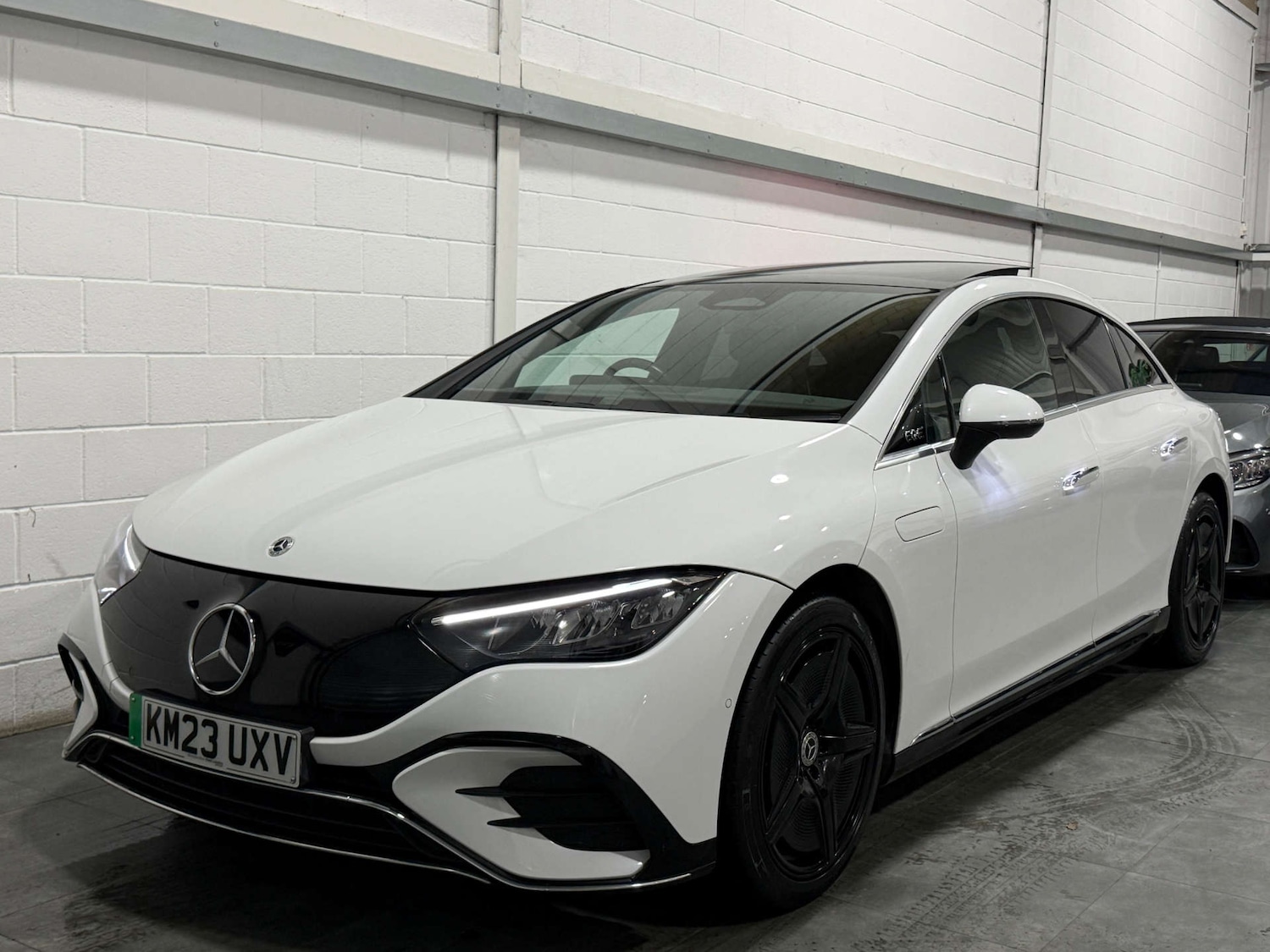 Used Mercedes-Benz EQA 2023 for sale - 76966979: Photo 3