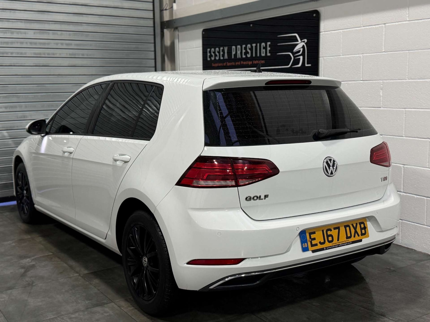 Used Volkswagen Golf 2017 for sale - 77187818: Photo 6