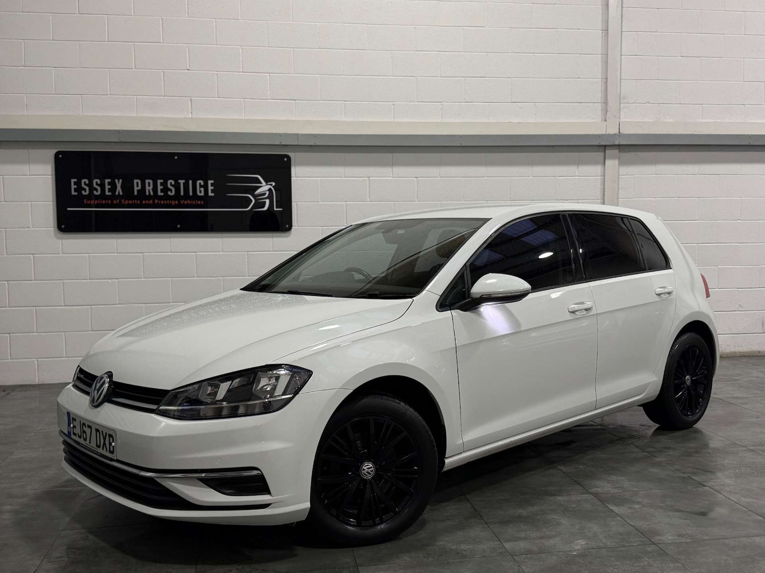 Used Volkswagen Golf 2017 for sale - 77187818: Photo 9