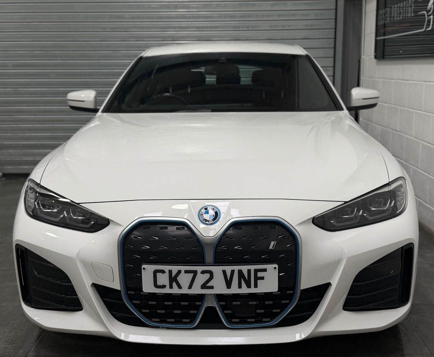 Used BMW i4 2022 for sale - 76165328: Photo 2