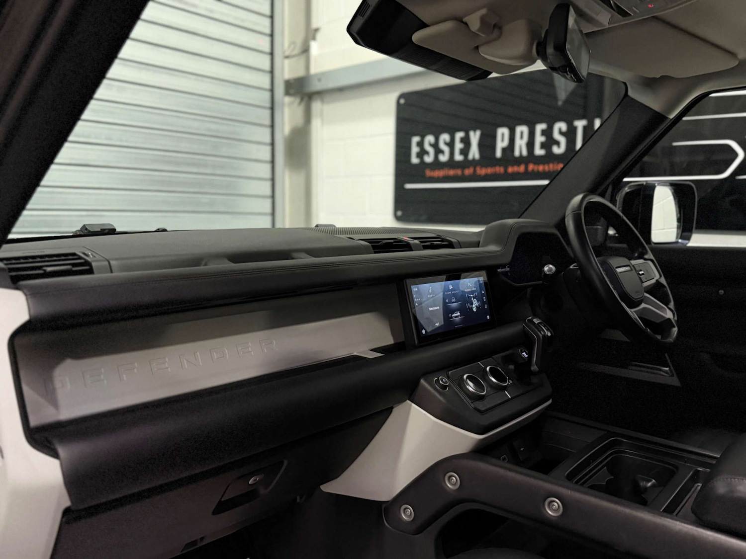 Used Land Rover Defender 2020 for sale - 76168072: Photo 16