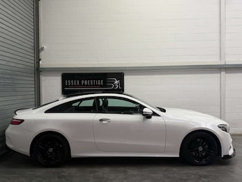 Used Mercedes-Benz E-Class 2017 for sale - 76085540: Photo 4