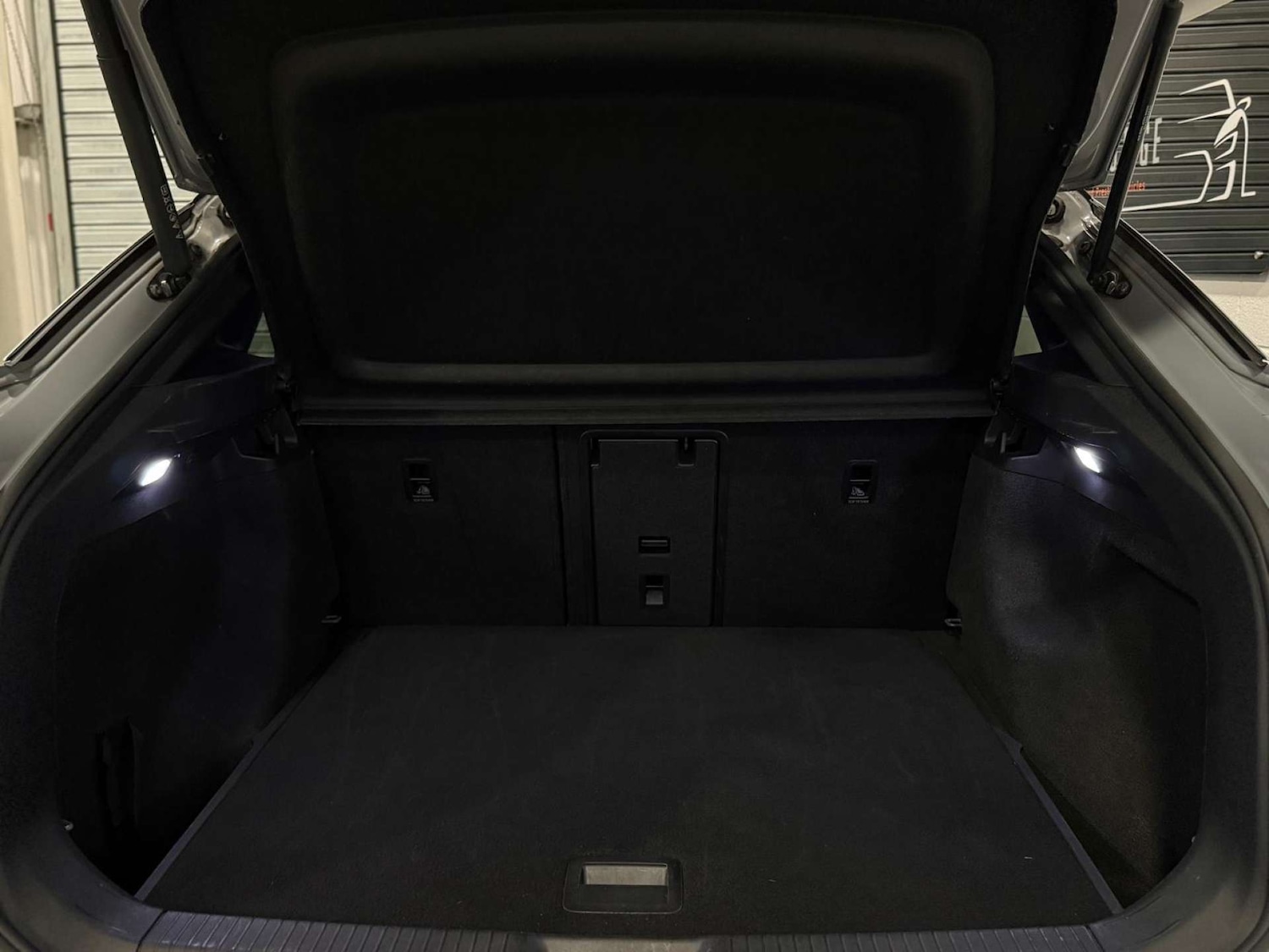 Used Volkswagen ID.5 2022 for sale - 76896358: Photo 25