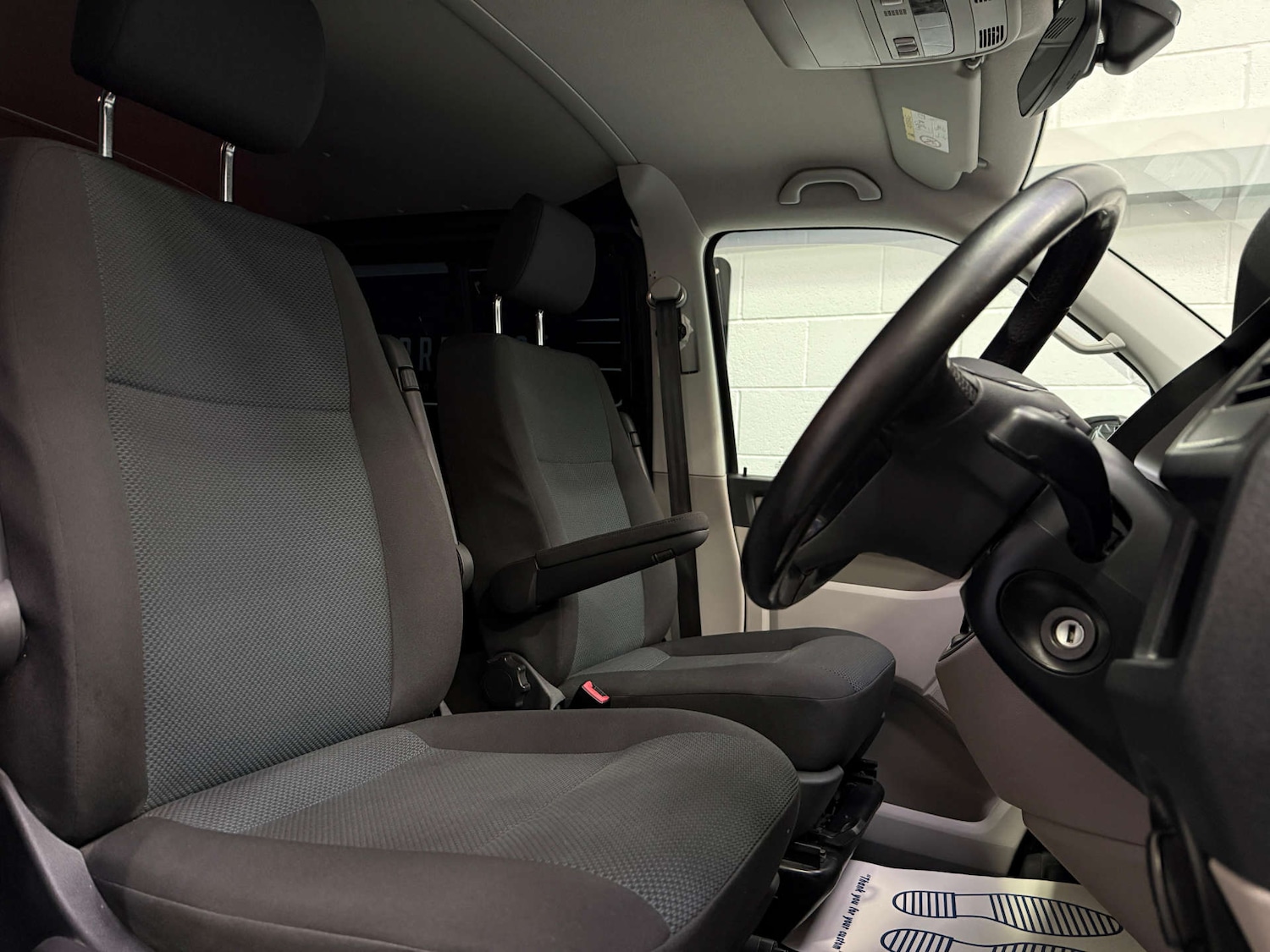 Used Volkswagen Transporter 2015 for sale - 77088701: Photo 15