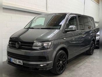Used Volkswagen Transporter 2015 for sale - 77088701: Photo