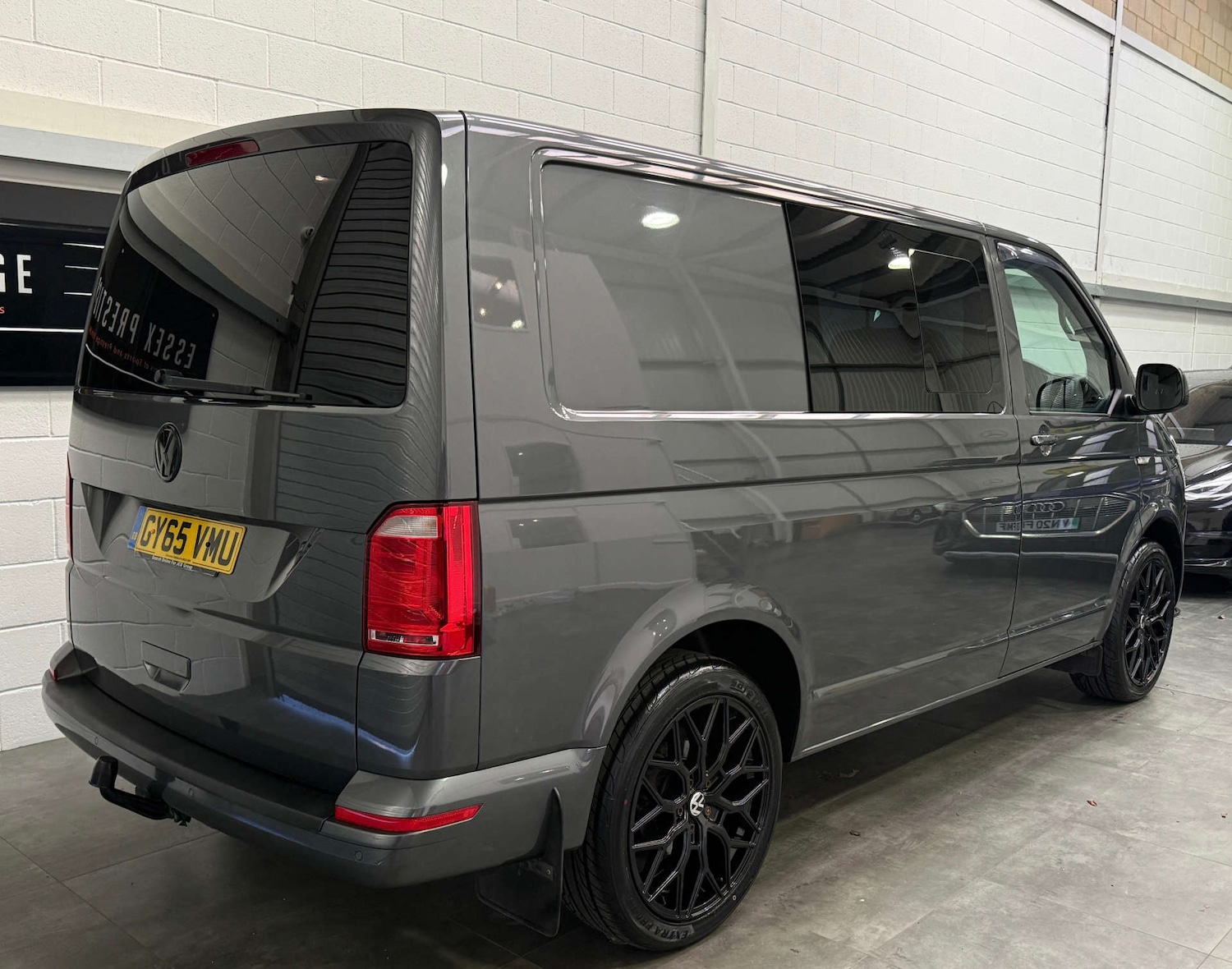 Used Volkswagen Transporter 2015 for sale - 77088701: Photo 6