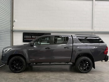 Used Toyota Hilux 2020 for sale - 78667112: Photo