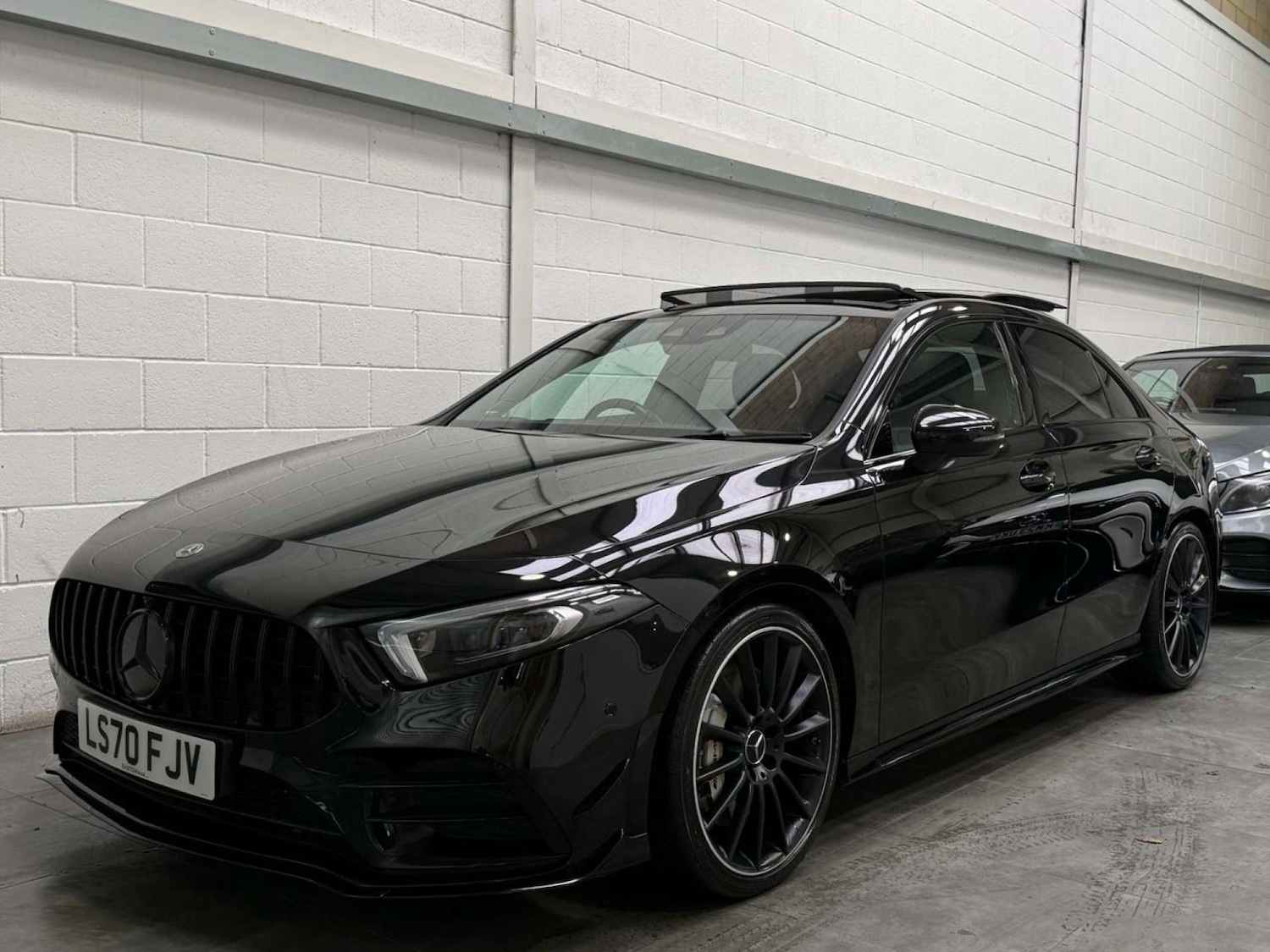 Used Mercedes-Benz A-Class 2020 for sale - 76961798: Photo 3